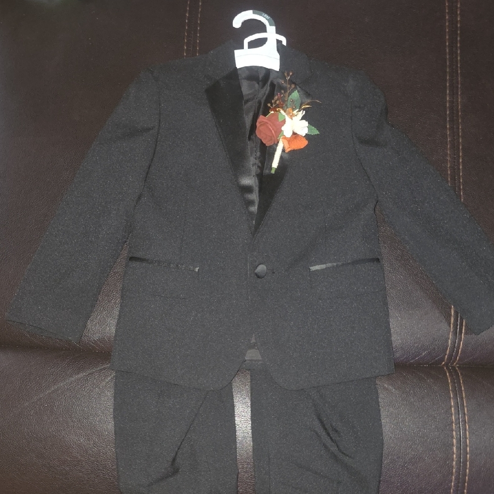 Nautica Black Boys' Tuxedo Jacket and Pants with Satin Lapel